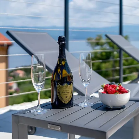 Vilă Luxury Verbenico Hills- Amazing Sea View, Pool With Whirpool And Waterfall, Beach, In Famous Wine Region - Your With Style Vrbnik (Primorje-Gorski Kotar)