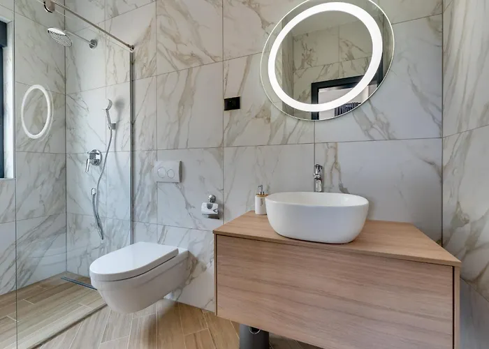 Luxury Verbenico Hills: Seaside Retreat With Pool And Wine Vrbnik (Primorje-Gorski Kotar)
