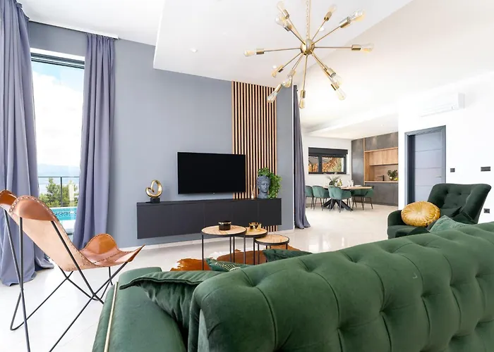 Luxury Verbenico Hills: Seaside Retreat With Pool And Wine Villa Vrbnik (Primorje-Gorski Kotar)