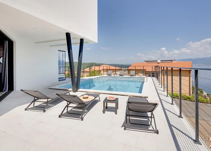 Luxury Verbenico Hills: Seaside Retreat With Pool And Wine * Vrbnik (Primorje-Gorski Kotar)