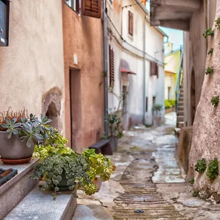 Villa Luxury Verbenico Hills- Amazing Sea View, Pool With Whirpool And Waterfall, Beach, In Famous Wine Region - Your With Style