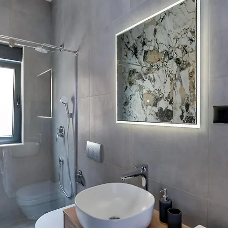 Luxury Verbenico Hills- Amazing Sea View, Pool With Whirpool And Waterfall, Beach, In Famous Wine Region - Your With Style Vrbnik (Primorje-Gorski Kotar)