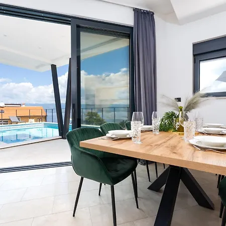Luxury Verbenico Hills- Amazing Sea View, Pool With Whirpool And Waterfall, Beach, In Famous Wine Region - Your With Style * Vrbnik (Primorje-Gorski Kotar)