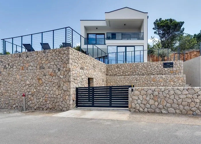 Vila Luxury Verbenico Hills- Amazing Sea View, Pool With Whirpool And Waterfall, Beach, In Famous Wine Region - Your With Style