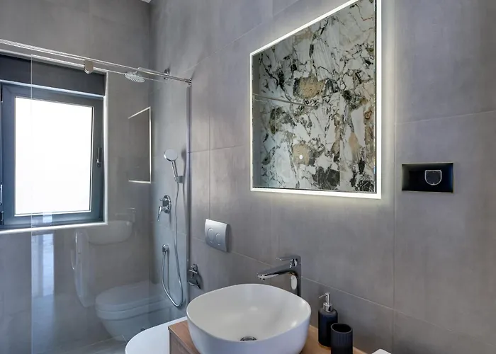 Luxury Verbenico Hills- Amazing Sea View, Pool With Whirpool And Waterfall, Beach, In Famous Wine Region - Your With Style Vrbnik (Primorje-Gorski Kotar)