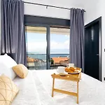 Luxury Verbenico Hills- Amazing Sea View, Pool With Whirpool And Waterfall, Beach, In Famous Wine Region - Your With Style *