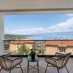 Luxury Verbenico Hills- Amazing Sea View, Pool With Whirpool And Waterfall, Beach, In Famous Wine Region - Your With Style * Vrbnik (Primorje-Gorski Kotar)