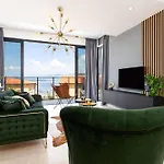 Luxury Verbenico Hills- Amazing Sea View, Pool With Whirpool And Waterfall, Beach, In Famous Wine Region - Your With Style Villa